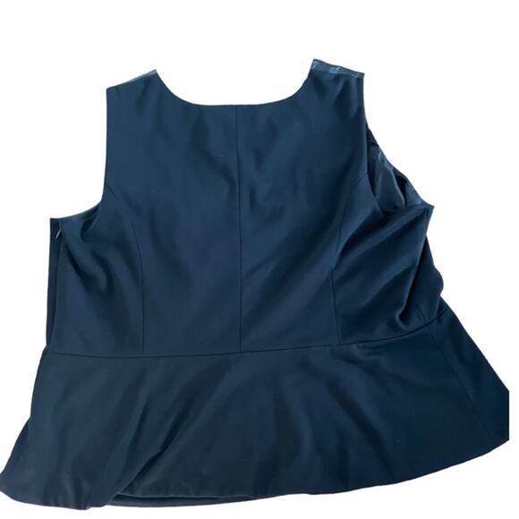 Calvin Klein Black pointe top with leather front 2X q - Picture 3 of 6